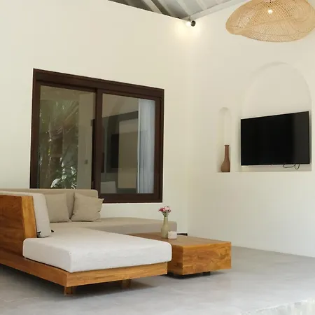 Uma Dharma Villas Seminyak  Exterior photo